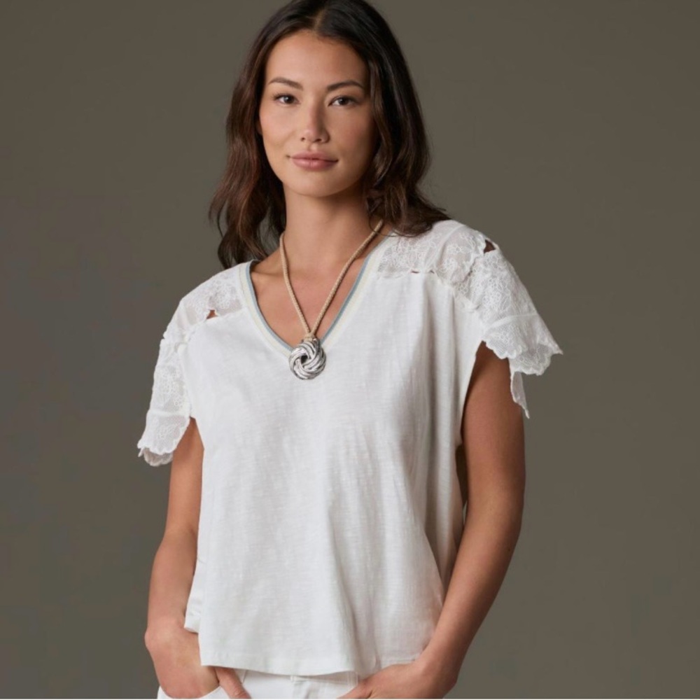 Anthropologie White Lace-Sleeve Short Sleeve Tee